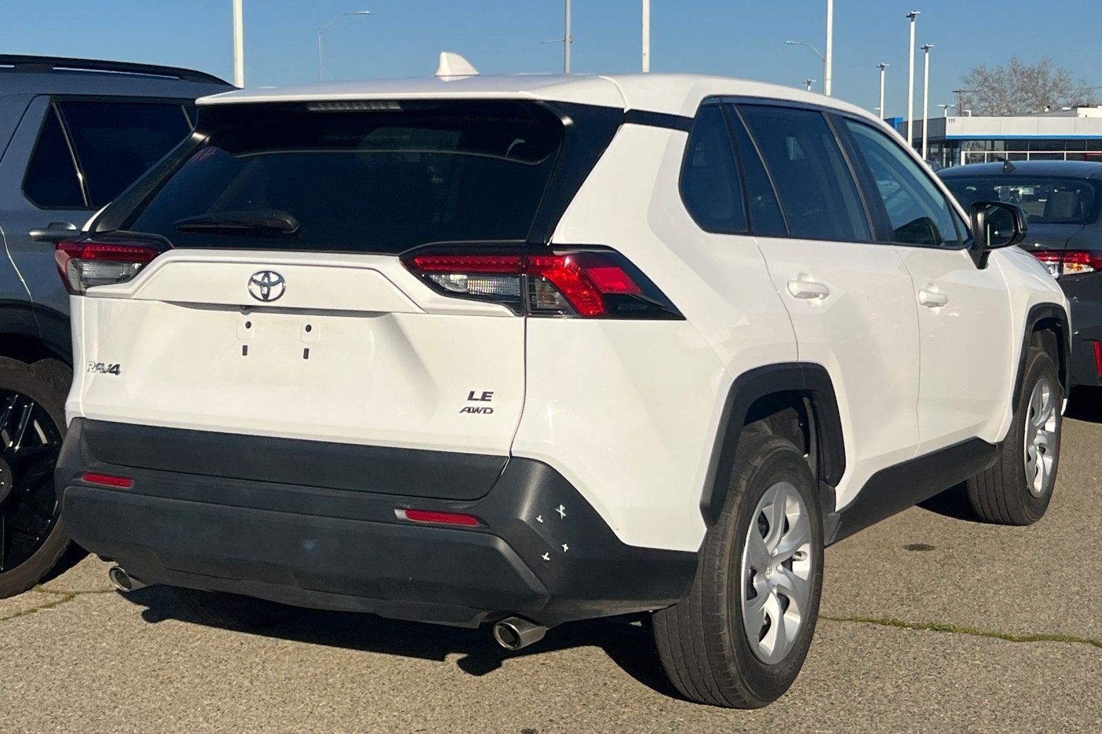 2024 Toyota RAV4 LE