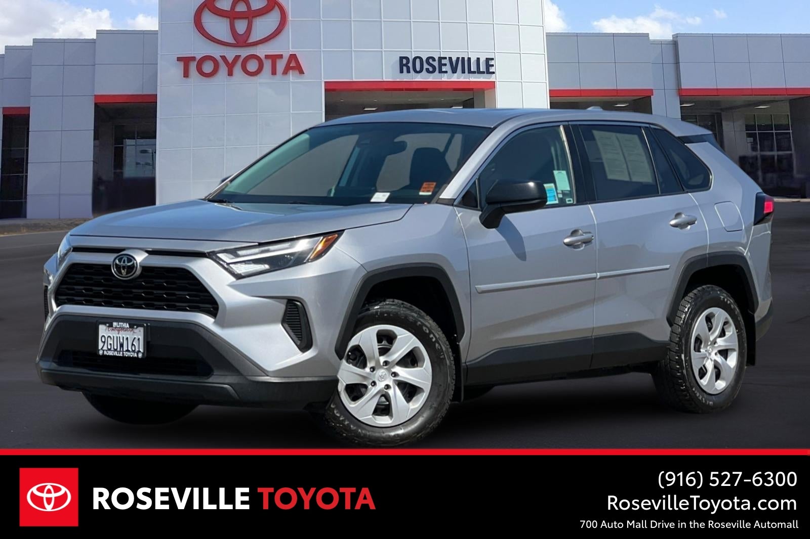 2023 Toyota RAV4 LE