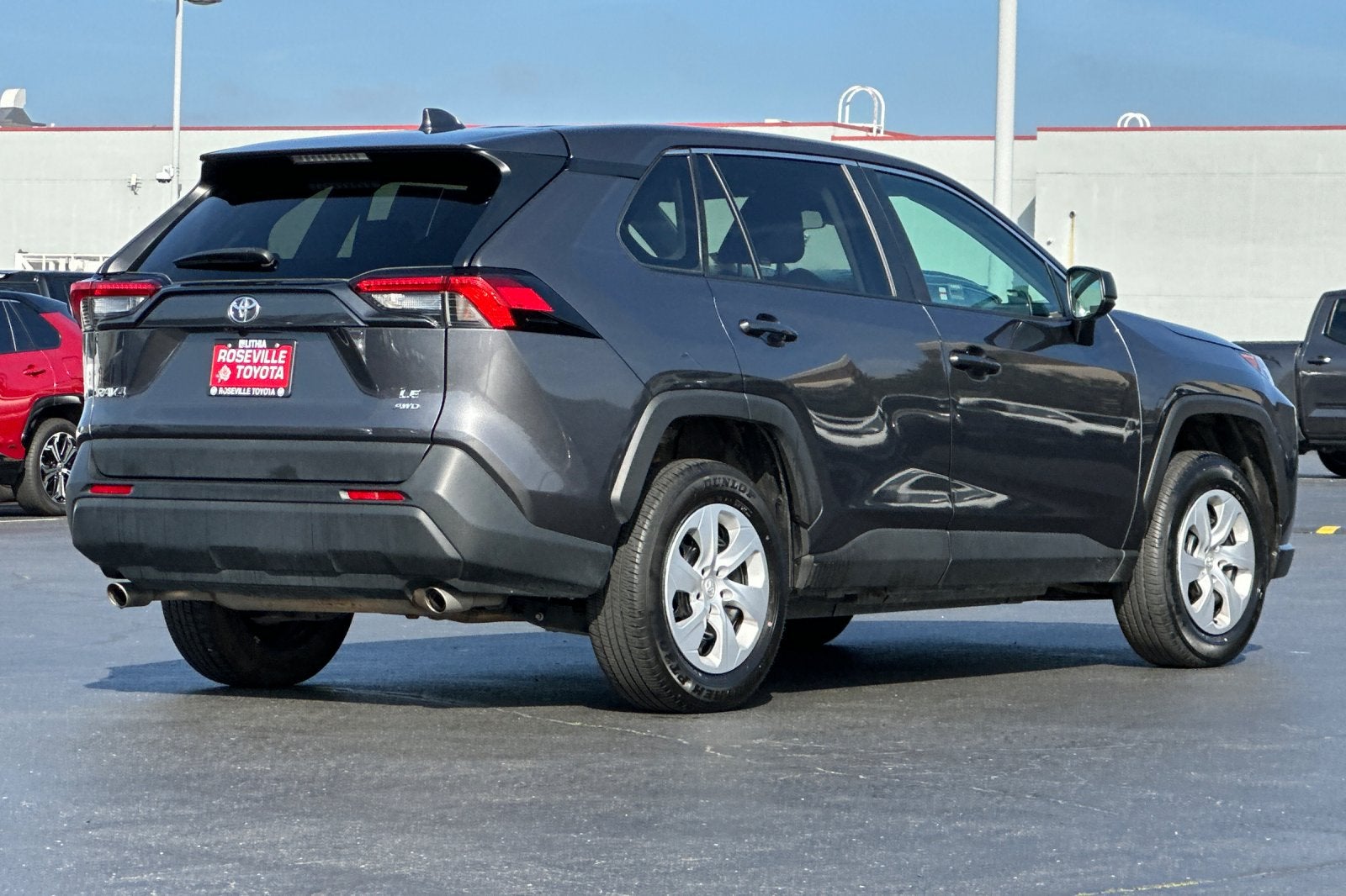 2024 Toyota RAV4 LE