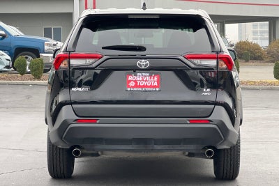 2024 Toyota RAV4 LE