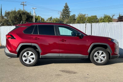 2020 Toyota RAV4 LE