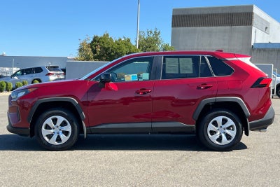 2022 Toyota RAV4 LE