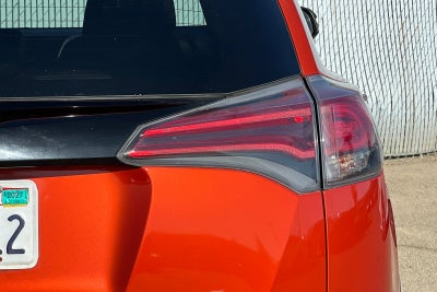 2016 Toyota RAV4 SE