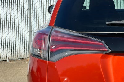 2016 Toyota RAV4 SE