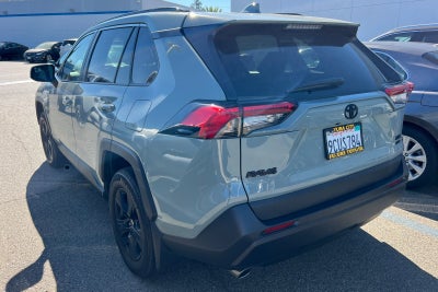 2022 Toyota RAV4 XLE