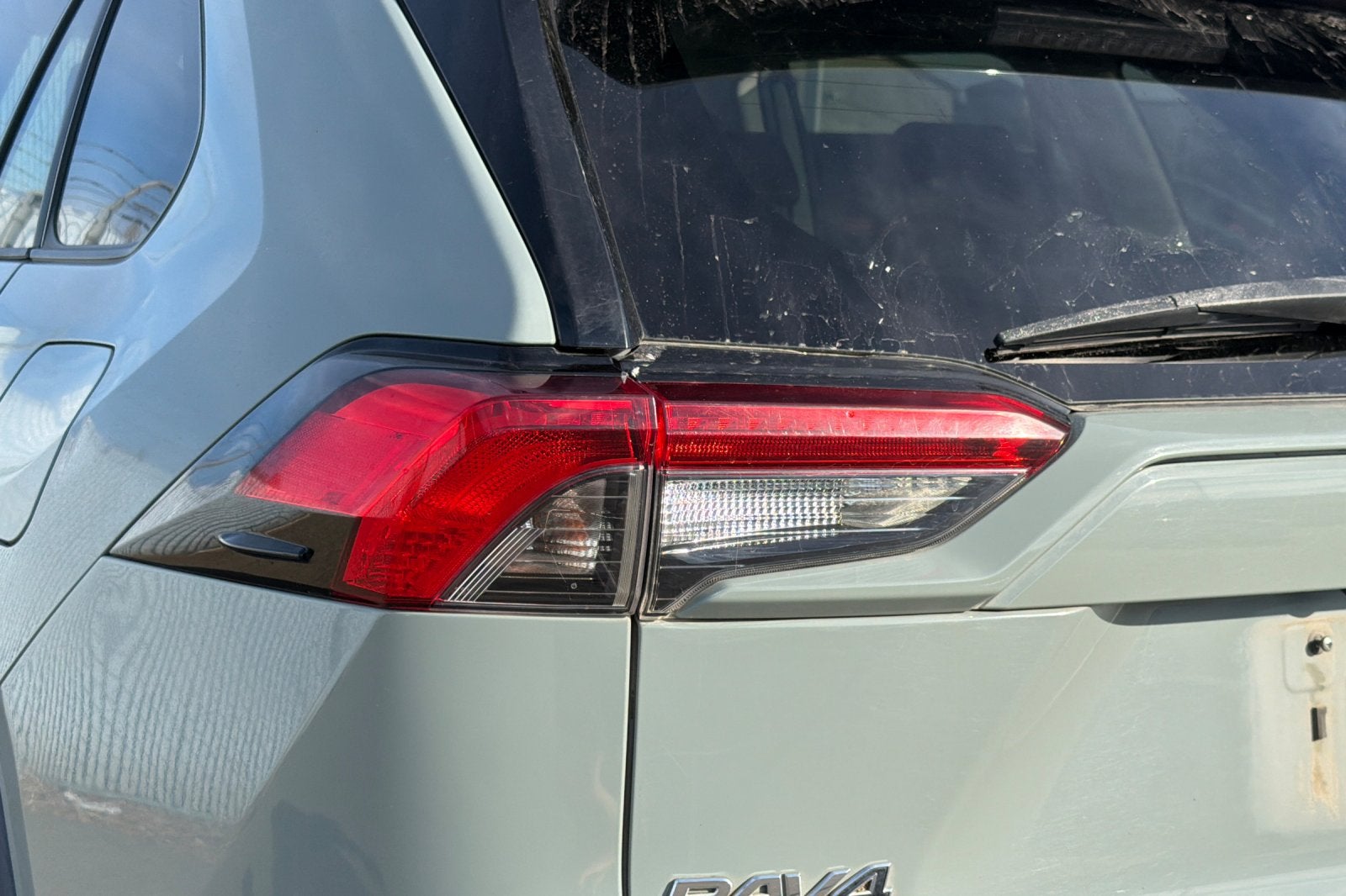 2019 Toyota RAV4 Hybrid XLE