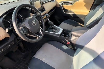 2019 Toyota RAV4 Hybrid XLE