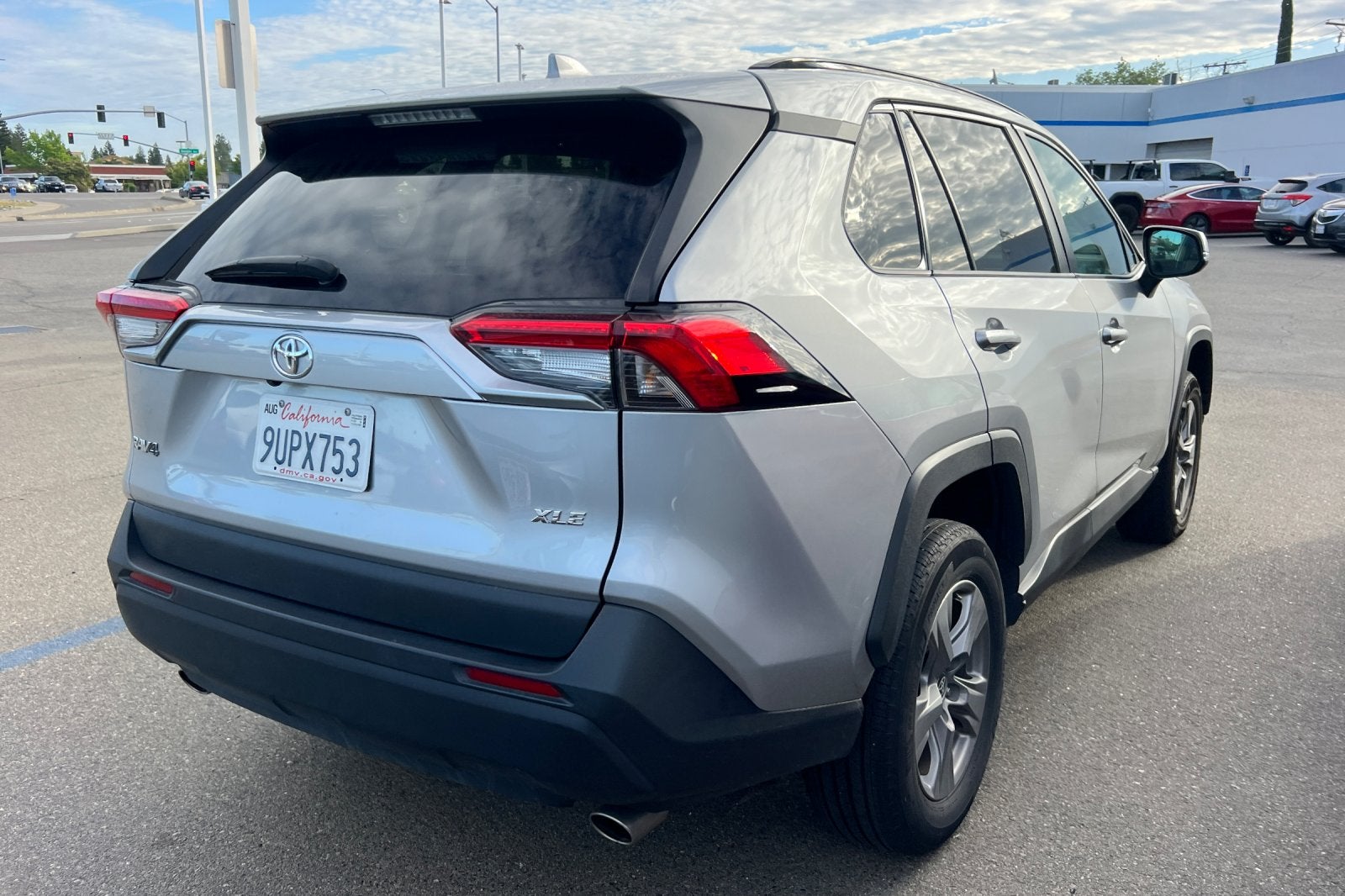 2024 Toyota RAV4 XLE