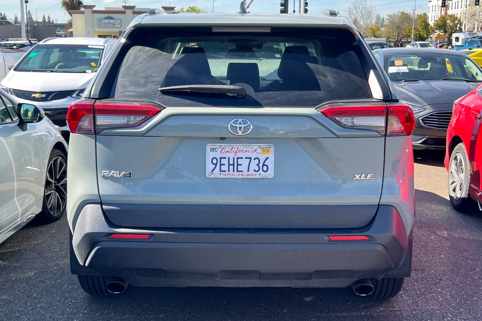 2023 Toyota RAV4 XLE