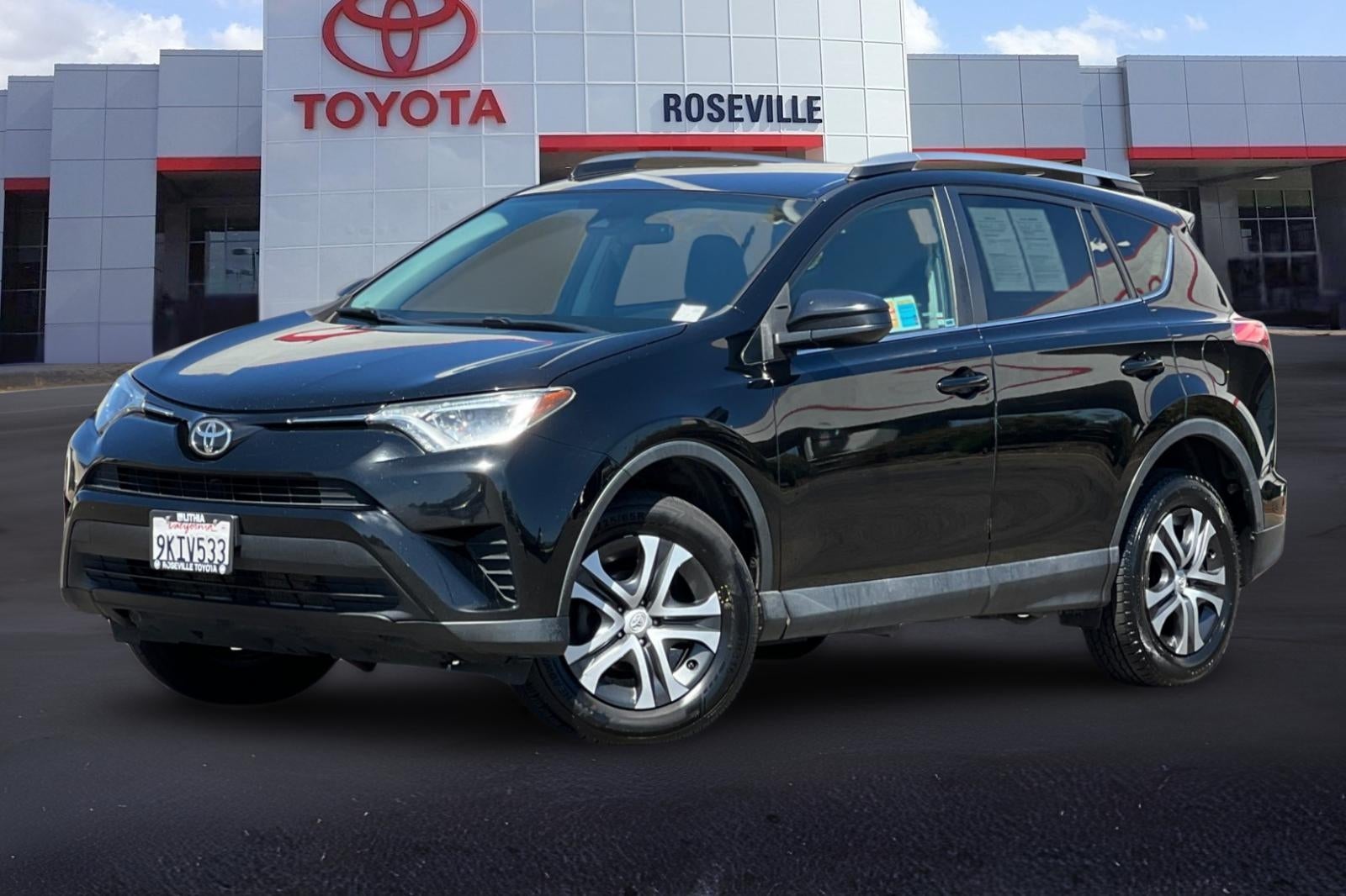 2017 Toyota RAV4 LE