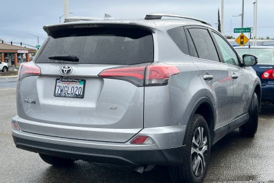 2017 Toyota RAV4 LE