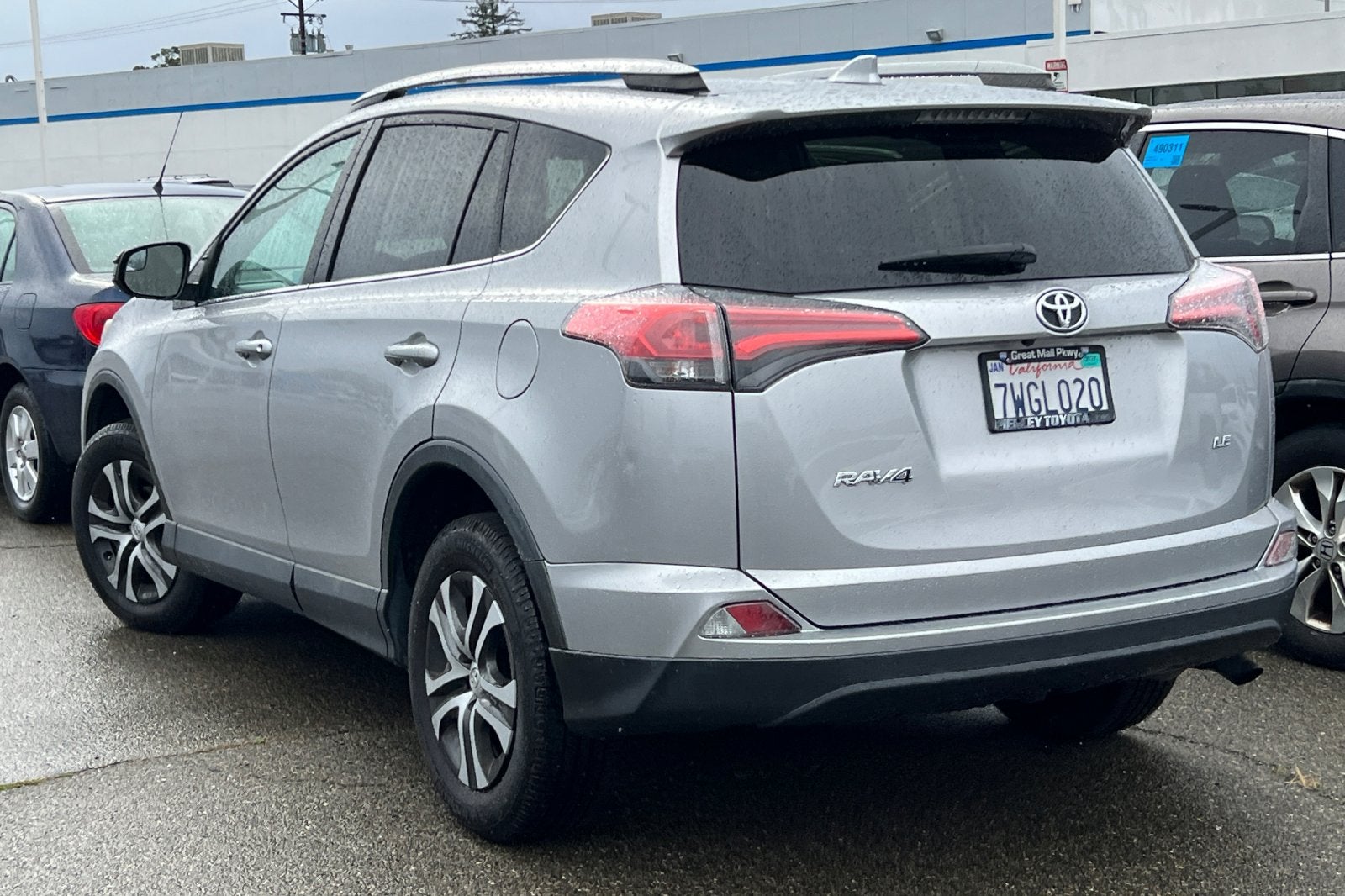2017 Toyota RAV4 LE