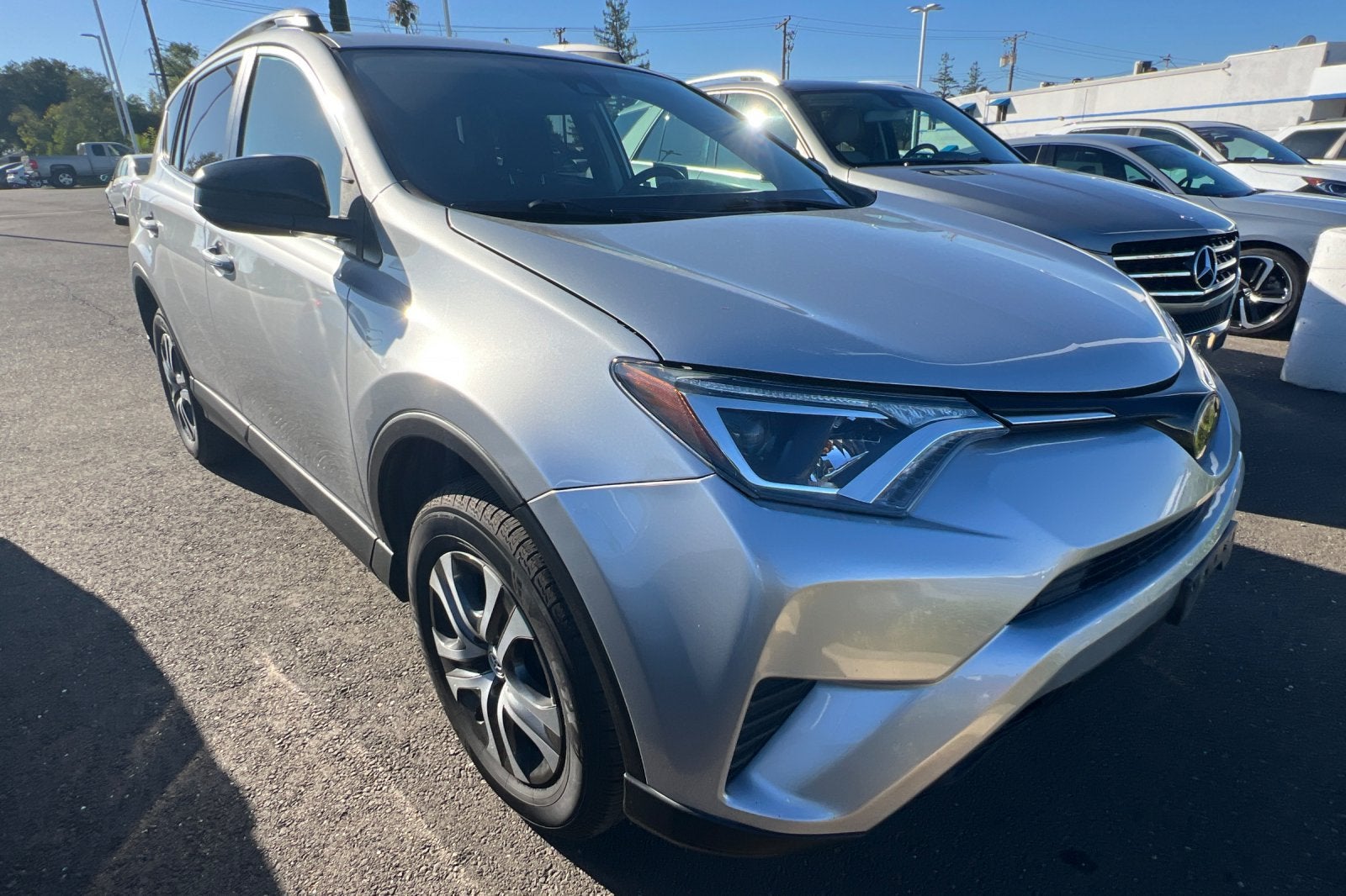 2017 Toyota RAV4 LE