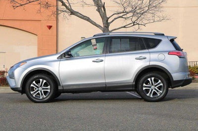 2017 Toyota RAV4 LE