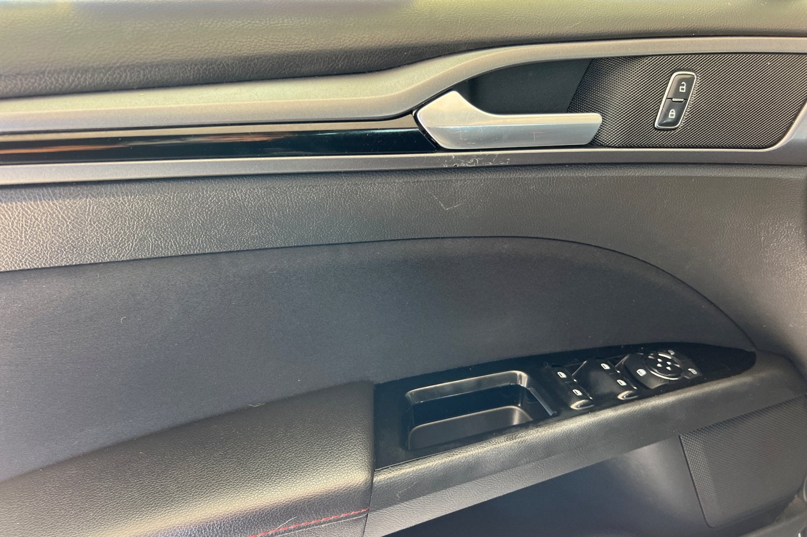 2015 Ford Fusion Hybrid SE Hybrid