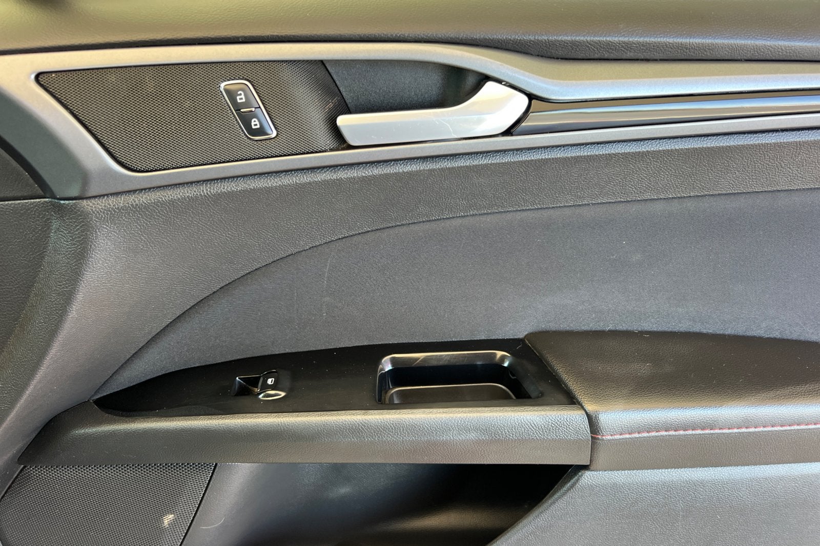 2015 Ford Fusion Hybrid SE Hybrid