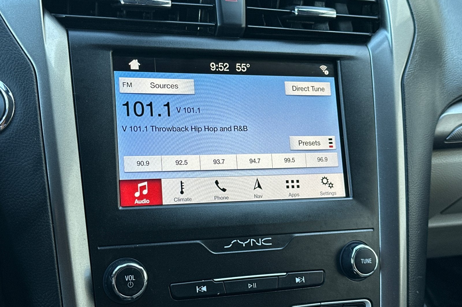 2019 Ford Fusion Hybrid SE