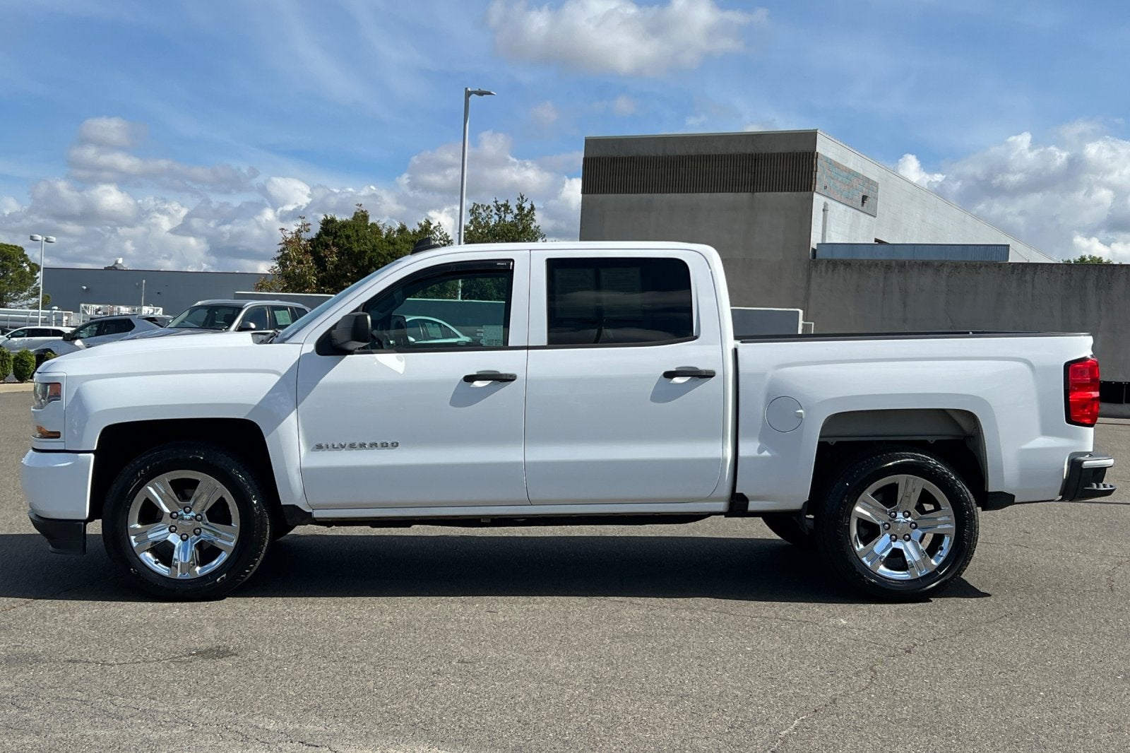 2018 Chevrolet Silverado 1500 Custom