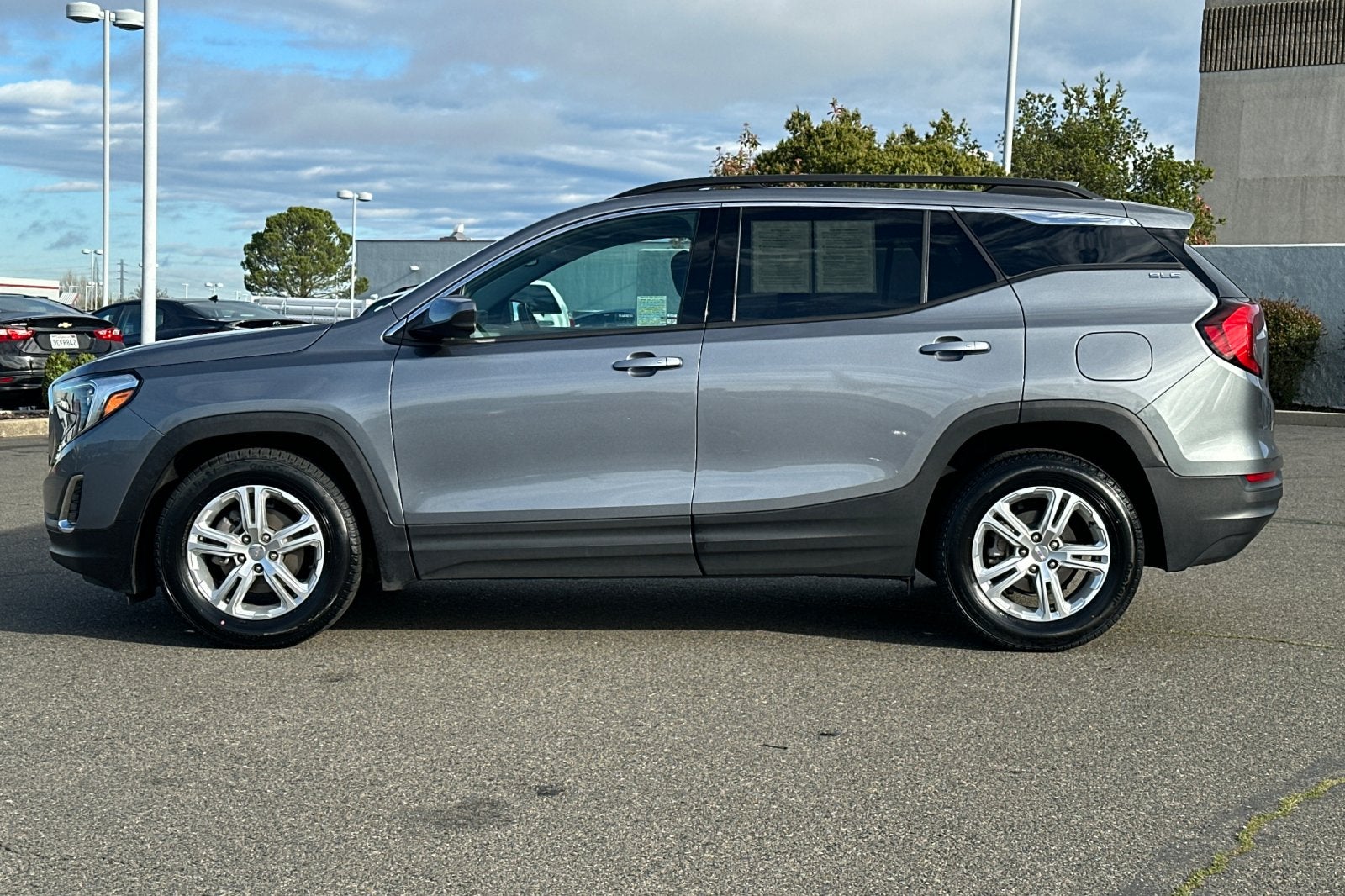 2020 GMC Terrain SLE