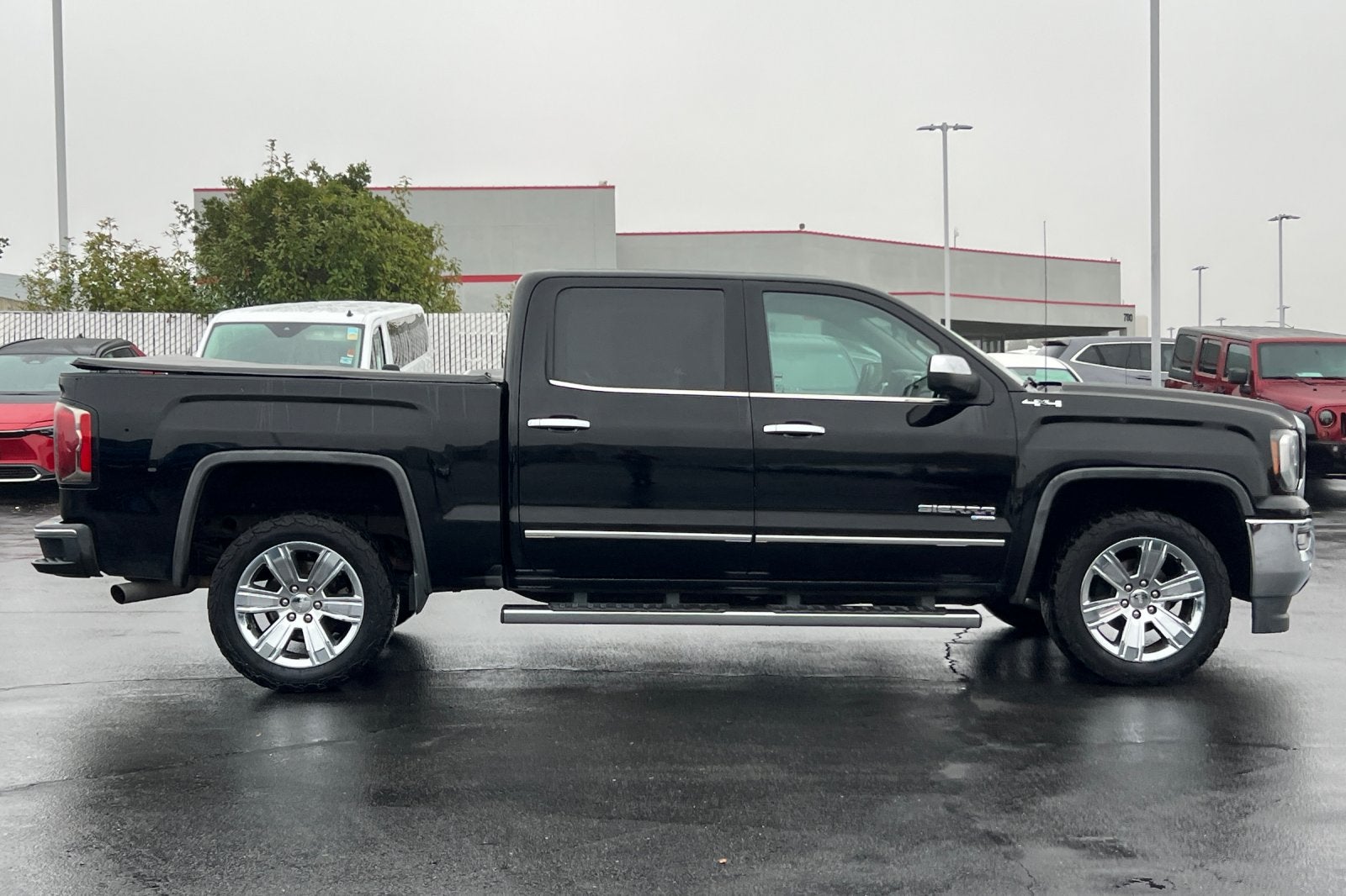 2017 GMC Sierra 1500 SLT