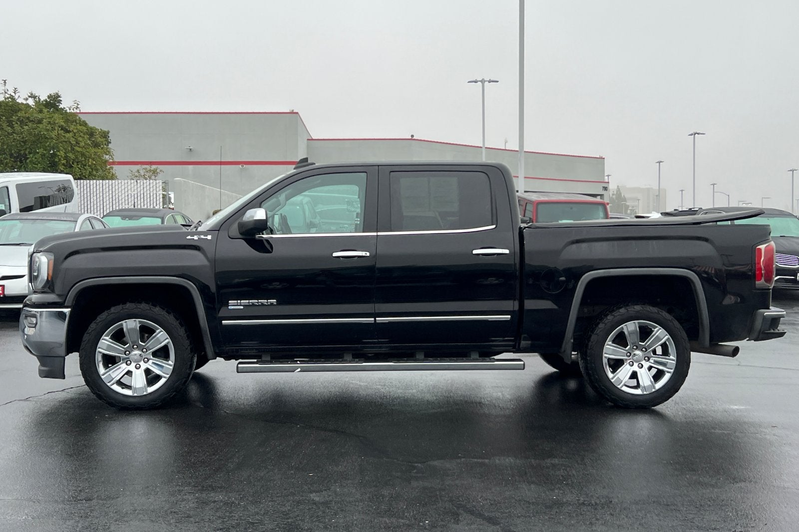 2017 GMC Sierra 1500 SLT