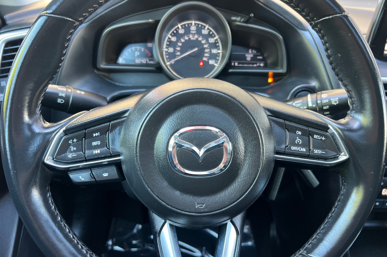 2018 Mazda Mazda3 5-Door Touring