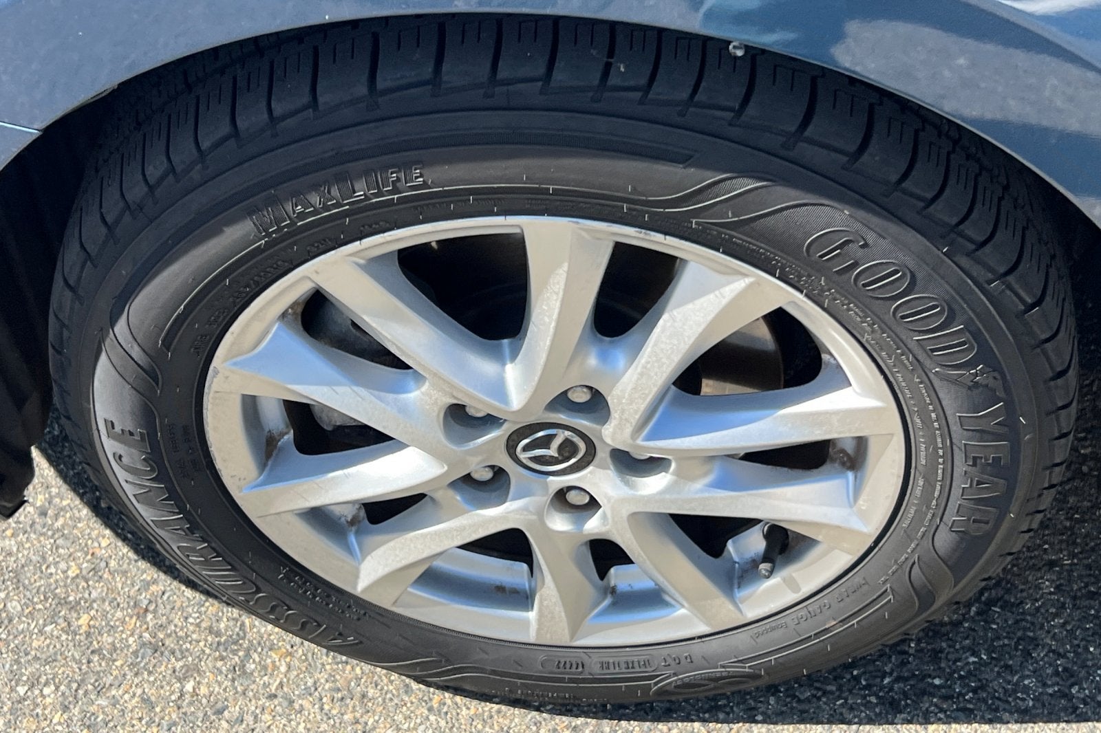 2017 Mazda Mazda3 4-Door Sport