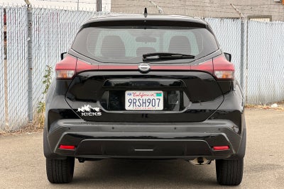 2022 Nissan Kicks S