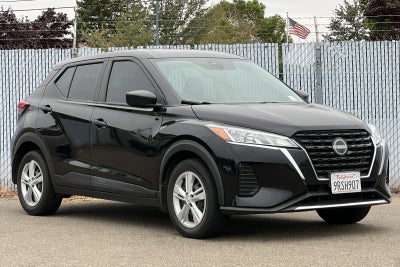 2022 Nissan Kicks S