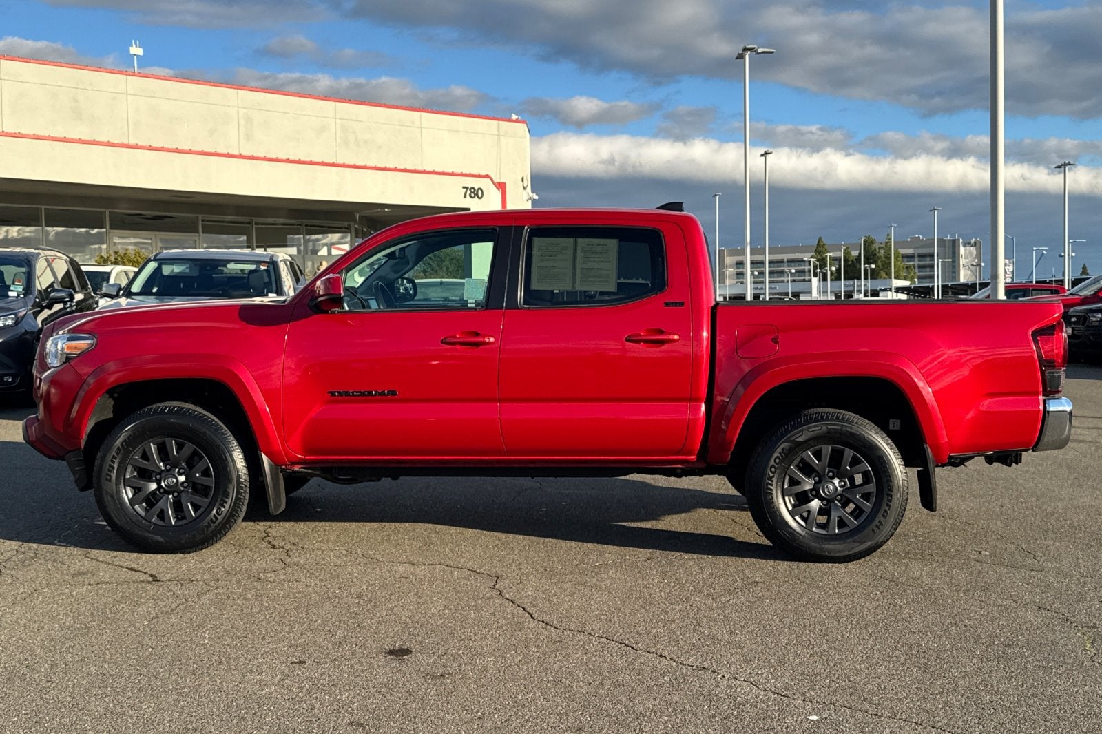 2022 Toyota Tacoma SR5