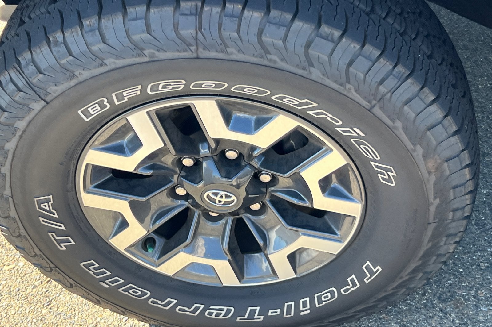 2023 Toyota Tacoma TRD Off Road