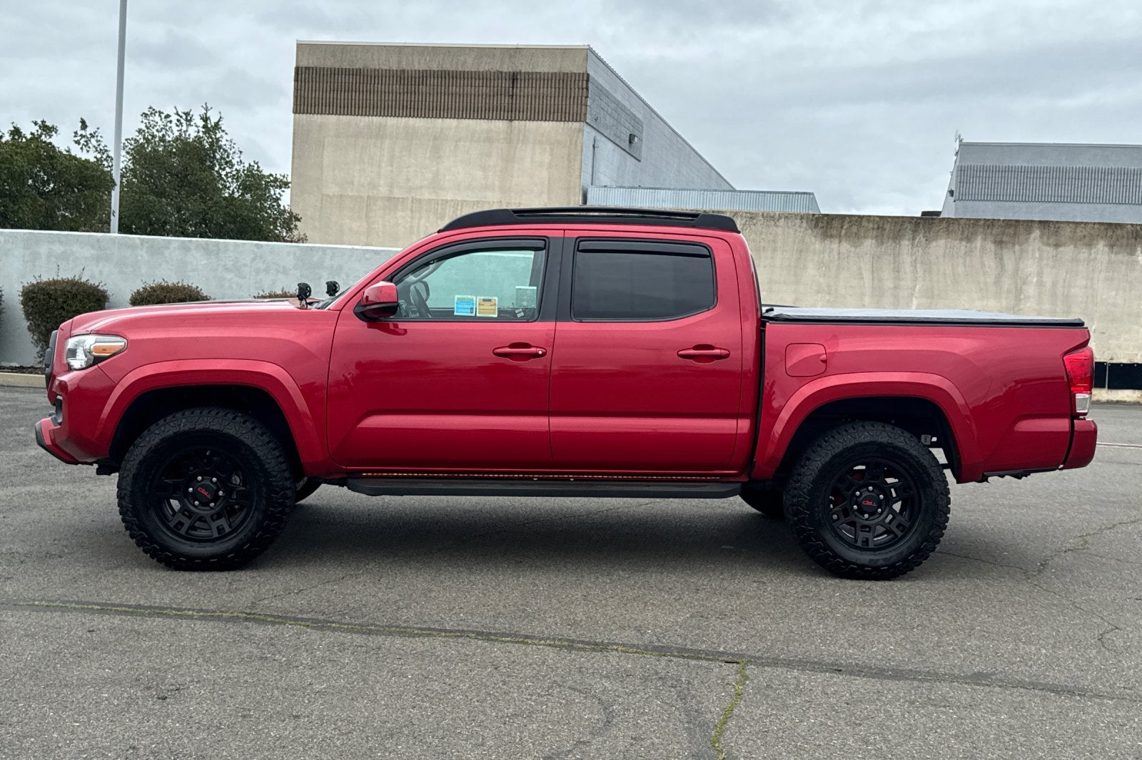 2016 Toyota Tacoma SR5