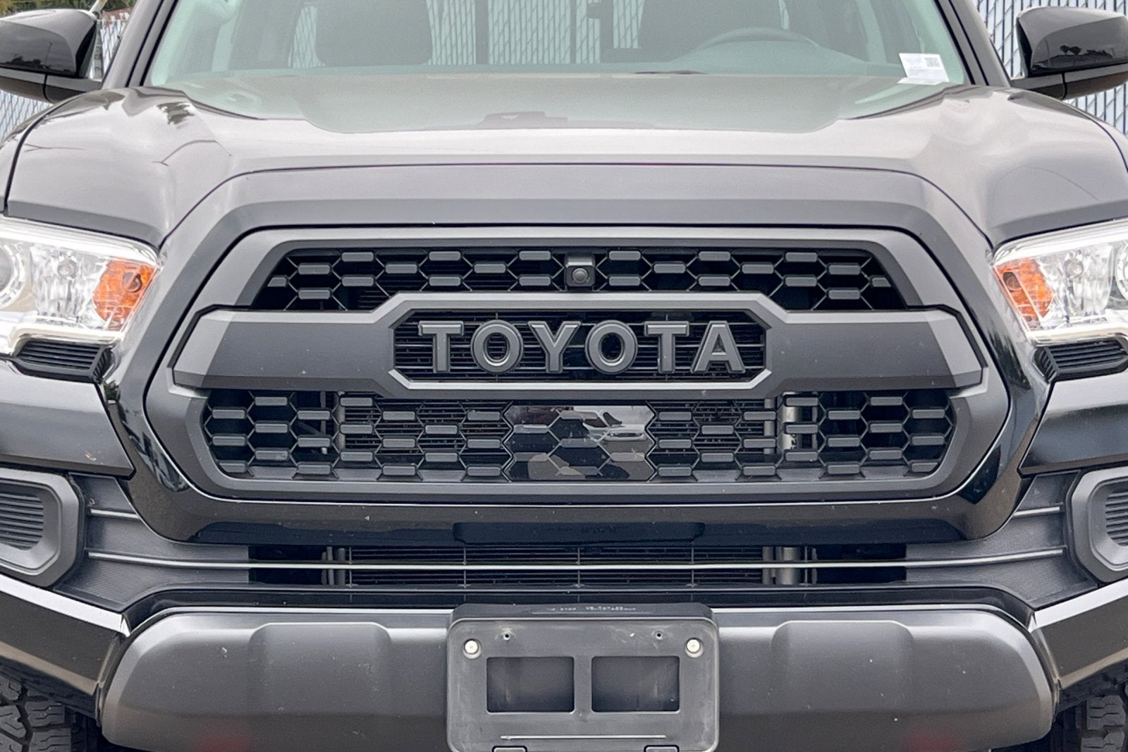 2022 Toyota Tacoma SR