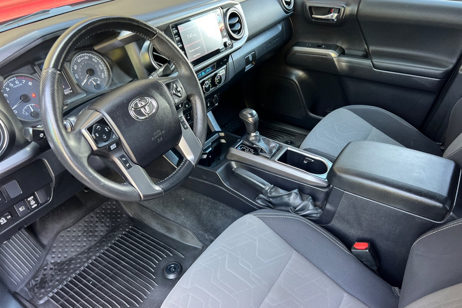 2022 Toyota Tacoma TRD Sport