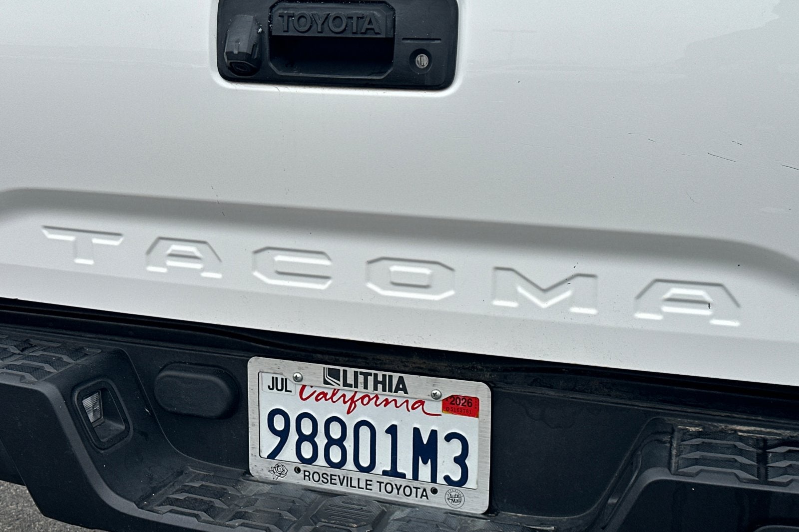 2022 Toyota Tacoma SR