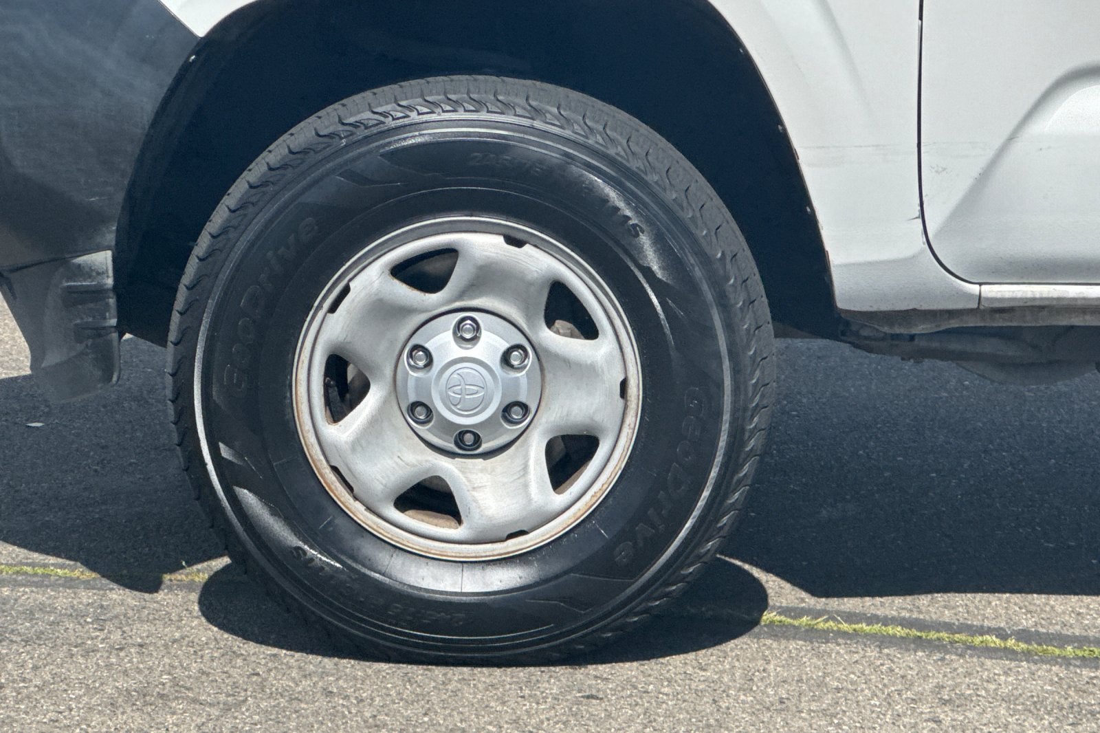 2020 Toyota Tacoma SR