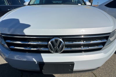 2018 Volkswagen Tiguan S
