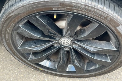 2021 Volkswagen Tiguan SE R-Line Black