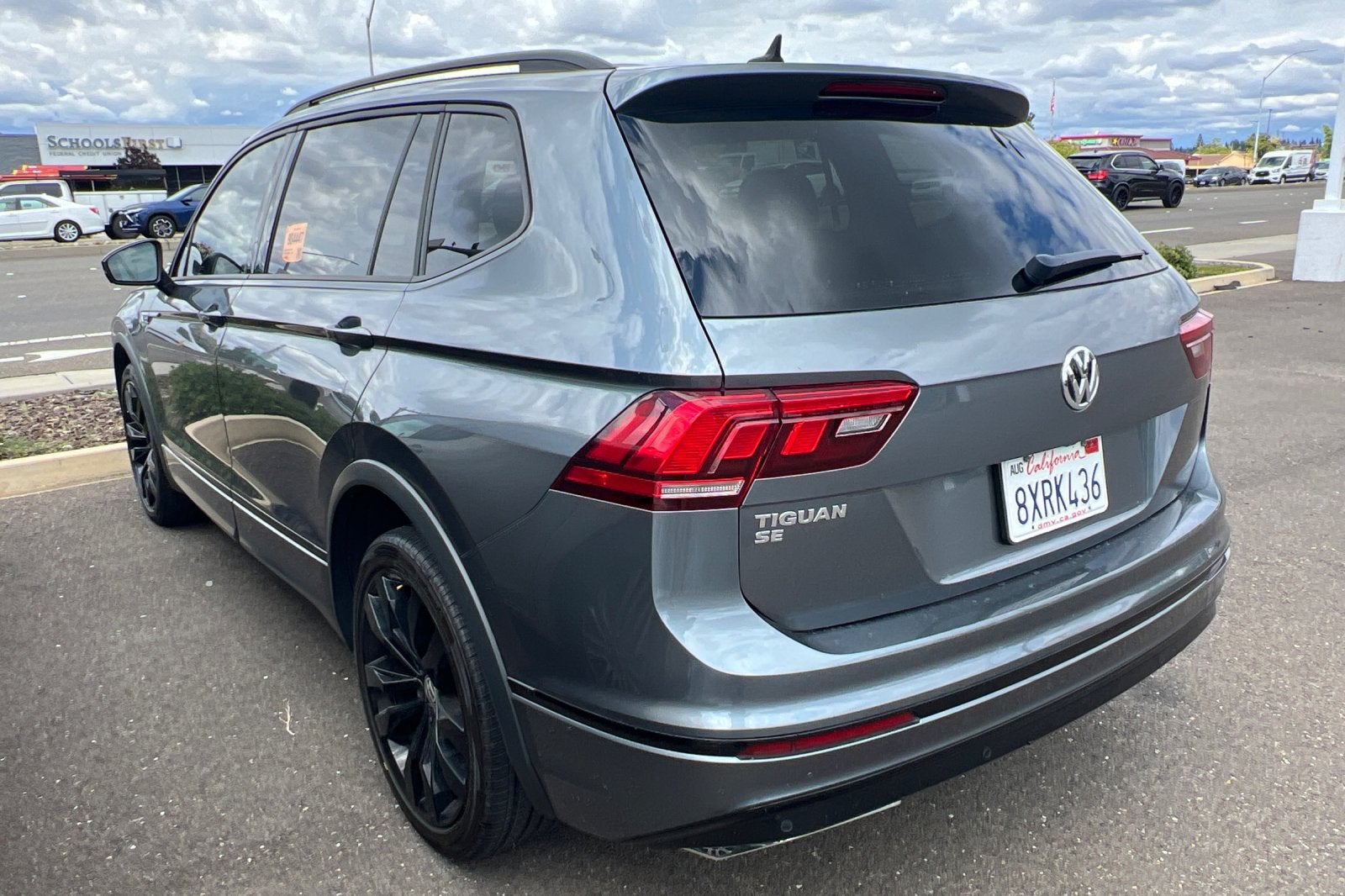 2021 Volkswagen Tiguan SE R-Line Black