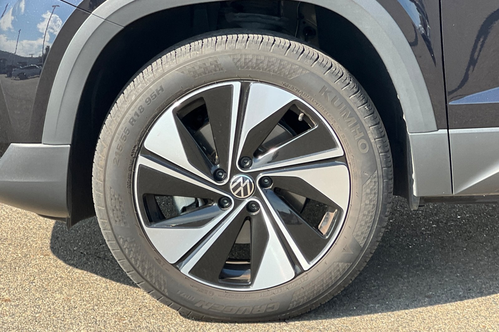 2024 Volkswagen Taos SE