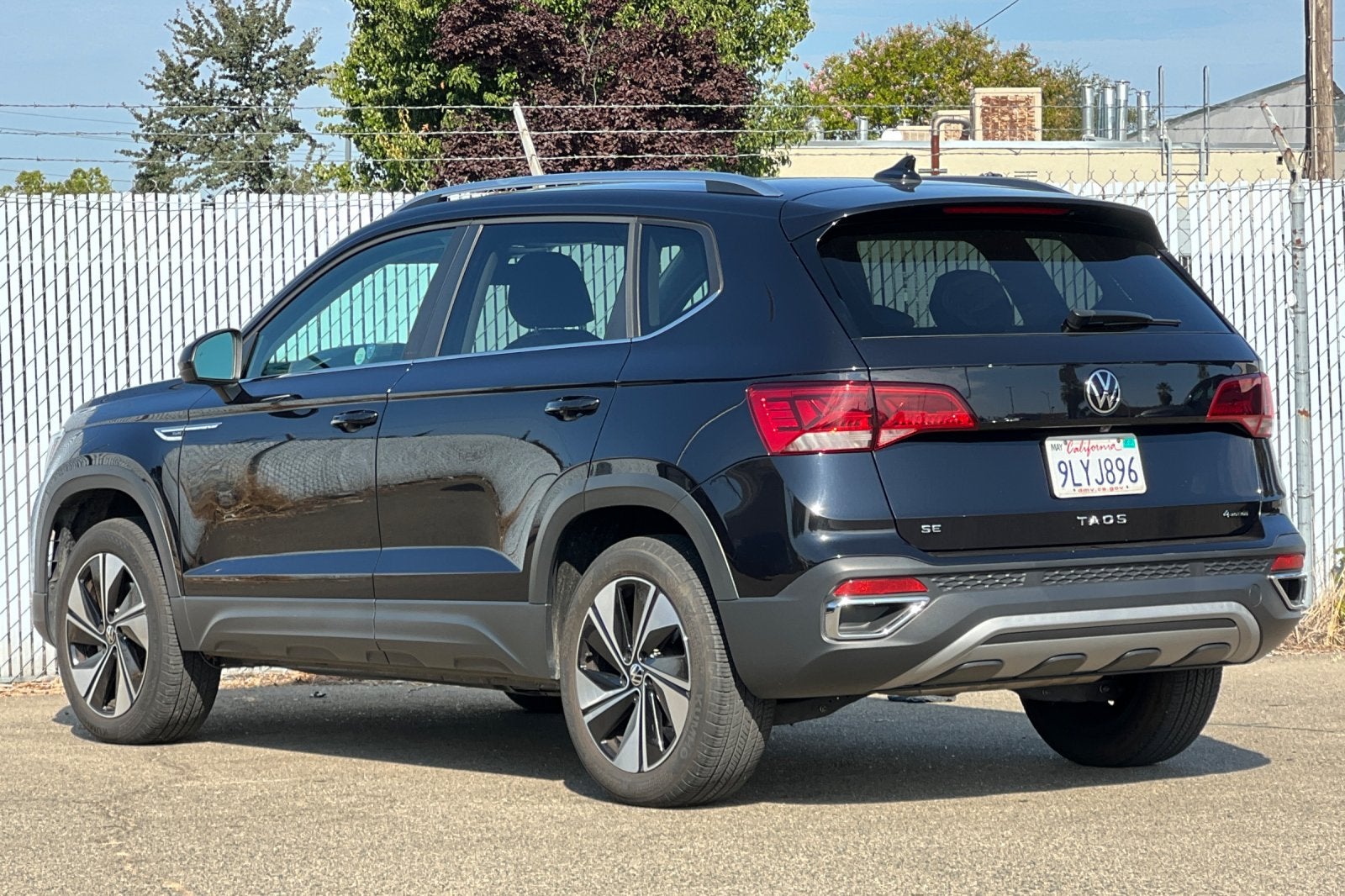 2024 Volkswagen Taos SE