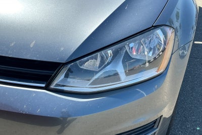 2017 Volkswagen Golf Wolfsburg Edition