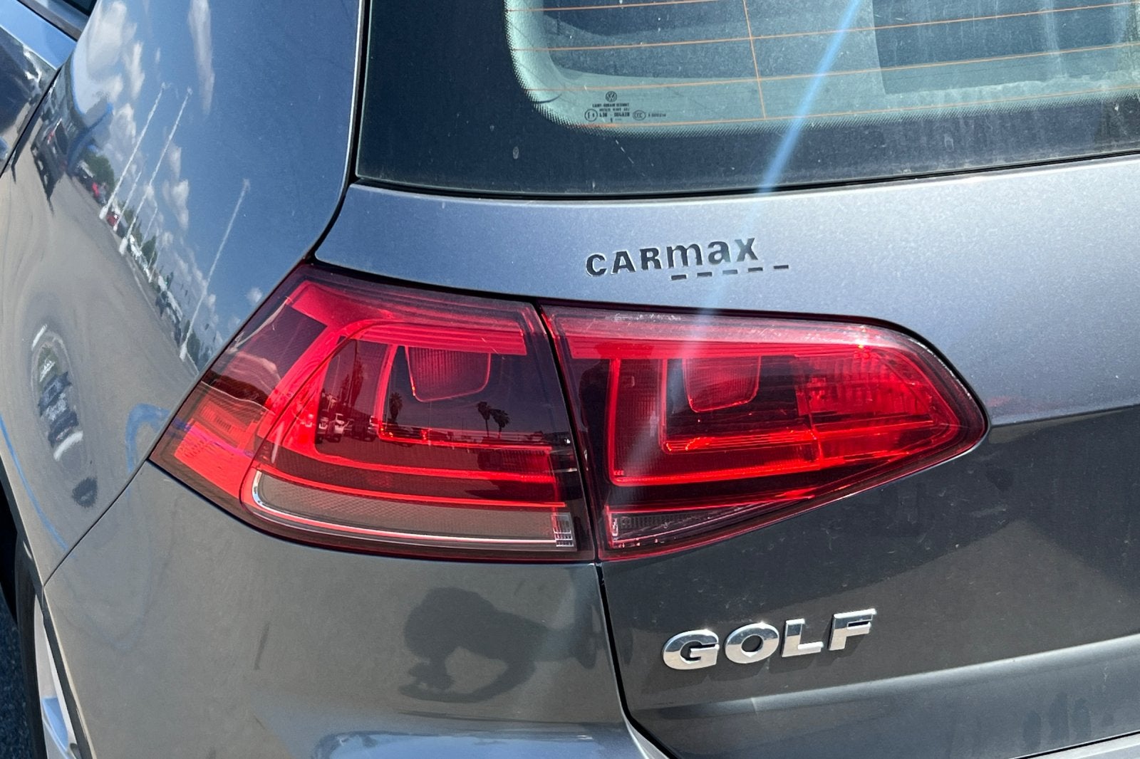 2017 Volkswagen Golf Wolfsburg Edition