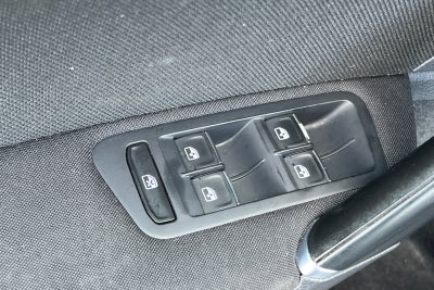 2017 Volkswagen Golf GTI Sport