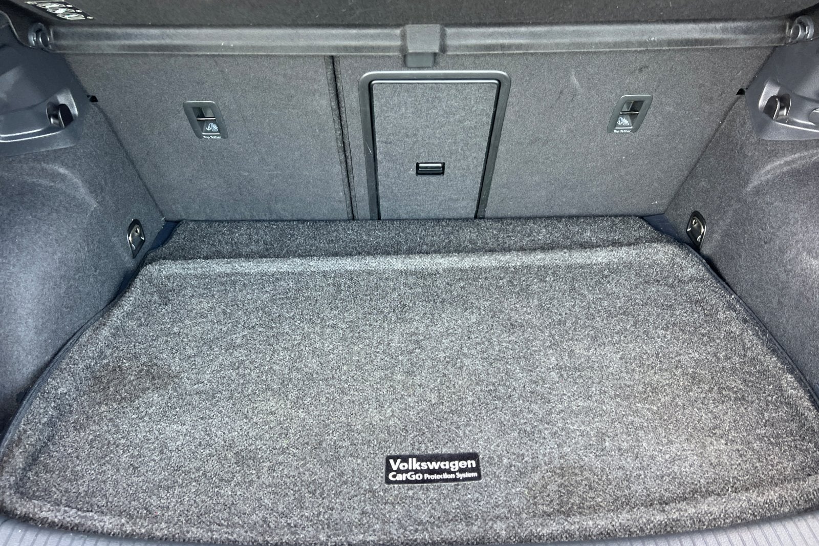 2017 Volkswagen Golf GTI Sport