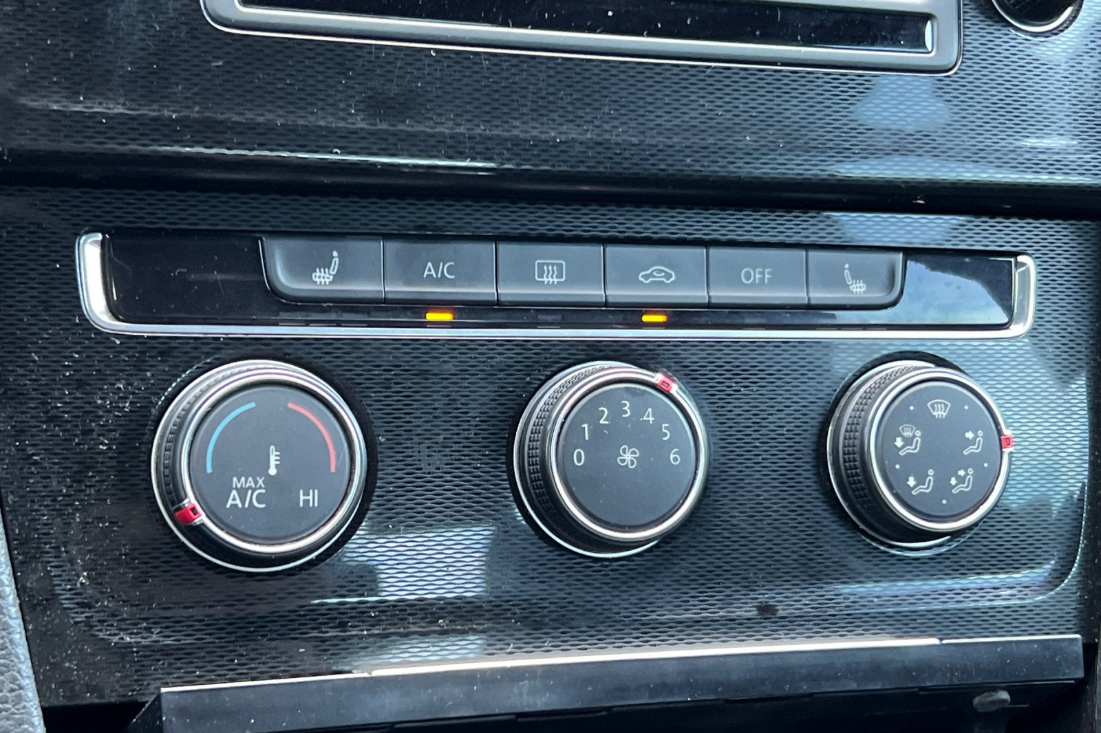 2017 Volkswagen Golf GTI Sport