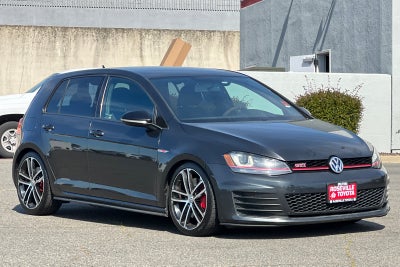 2017 Volkswagen Golf GTI Sport