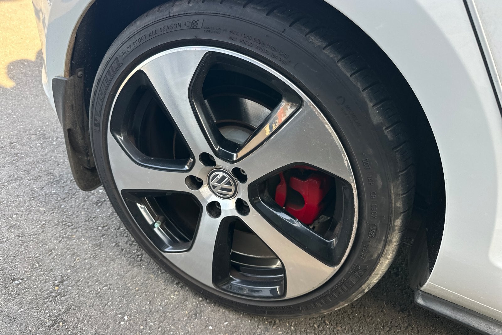 2017 Volkswagen Golf GTI SE