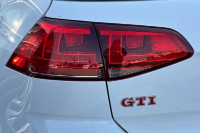 2017 Volkswagen Golf GTI SE
