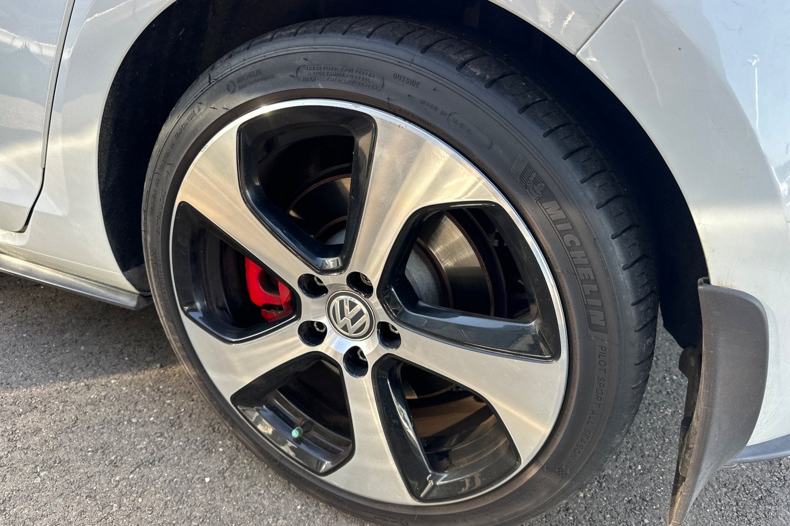 2017 Volkswagen Golf GTI SE